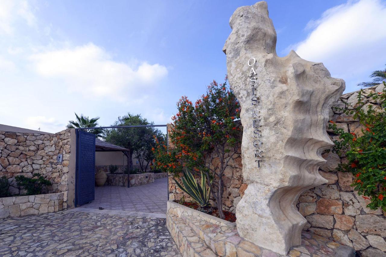 Oasis Hotel Residence Resort LMP Exterior foto